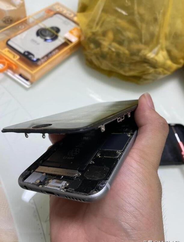 手机用到剩多少电再充电最好